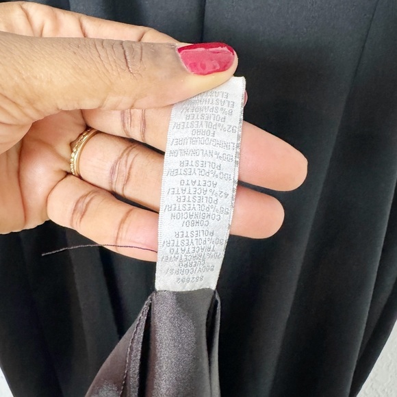 Theia Black Side Panel Gown - Picture 7 of 8